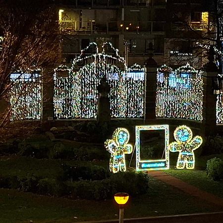 Lichtrijk En Comfortabel Hoekappartement Met Gratis Parking En Zeer Centraal Gelegen - Comme Chez Soi Ostende Exterior foto