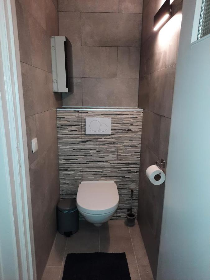 Lichtrijk En Comfortabel Hoekappartement Met Gratis Parking En Zeer Centraal Gelegen - Comme Chez Soi Ostende Exterior foto