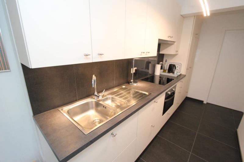 Lichtrijk En Comfortabel Hoekappartement Met Gratis Parking En Zeer Centraal Gelegen - Comme Chez Soi Ostende Exterior foto