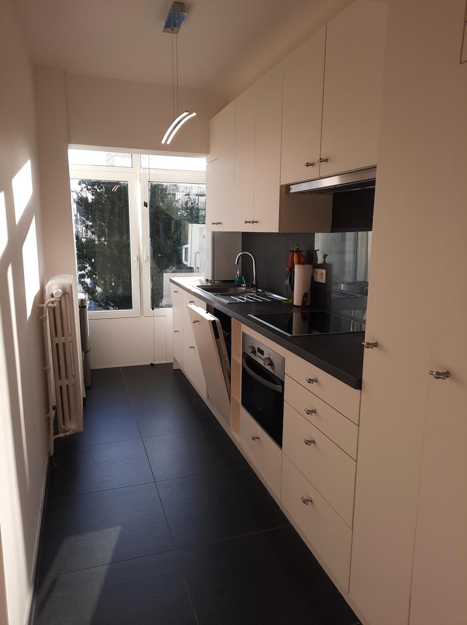 Lichtrijk En Comfortabel Hoekappartement Met Gratis Parking En Zeer Centraal Gelegen - Comme Chez Soi Ostende Exterior foto